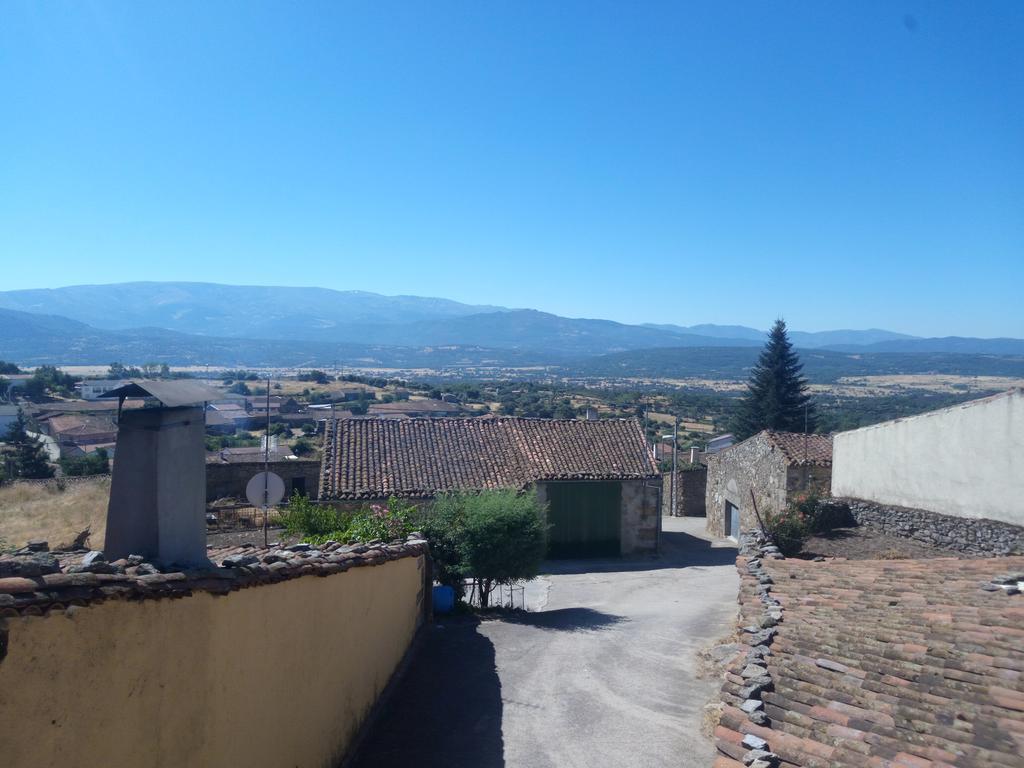 Casa Rural El Carrascal Valdefuentes de Sangusin Екстер'єр фото